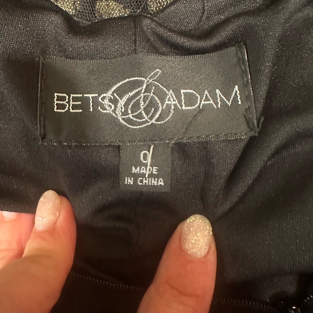 Besty & Adams Gold Embroidery Black Formal Gown Dress 0 - Picture 14 of 16